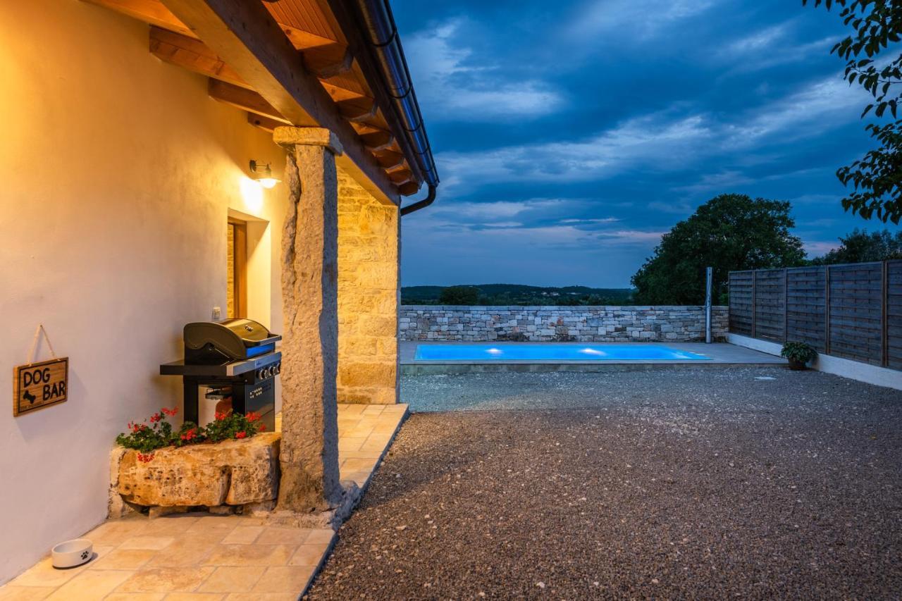 Honey House Villa Jural Ngoại thất bức ảnh